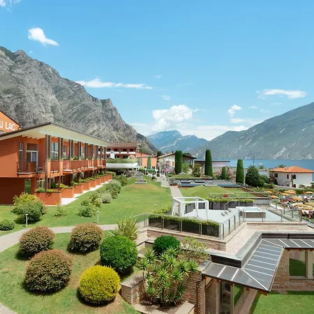 Hotel Du Lac-2